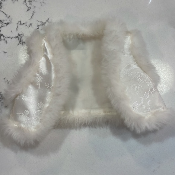 VINTAGE American Girl Doll Winter White Outfit RETIRED - Picture 2 of 12